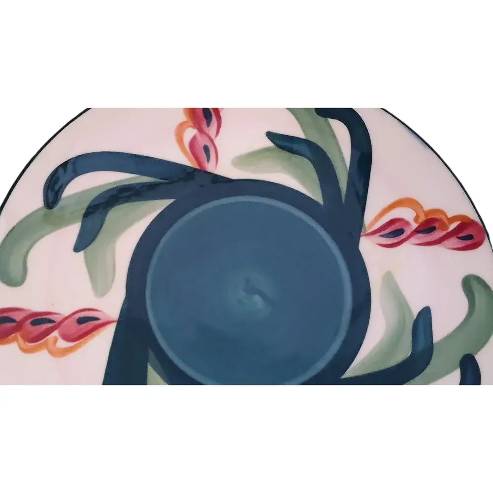 Gail Pittman Trivet Dated 1988 Green curving arms around a Green Center